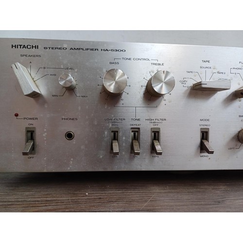 593 - An Hitachi HA-5300 stereo hi-fi amplifier - made in Japan