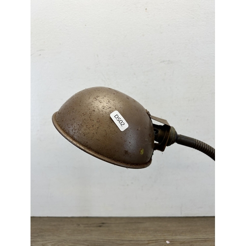 504 - A mid 20th century metal gooseneck desk lamp - approx. 49cm high