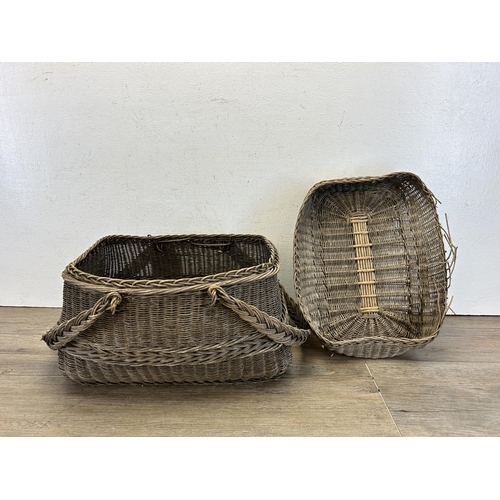 551 - An early 20th century Flemish wicker market basket