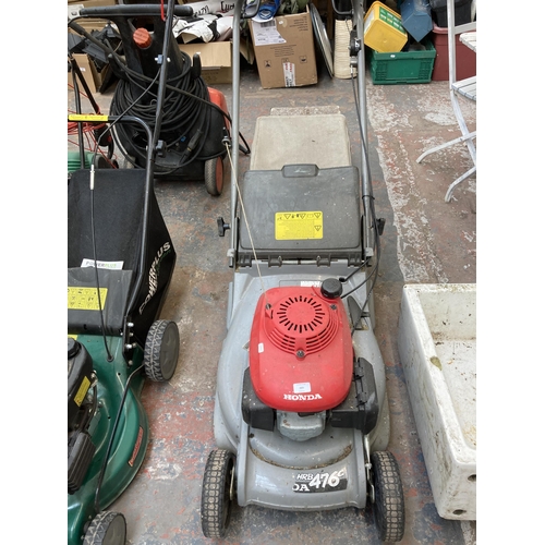 889 - A Honda HRB476C petrol lawn mower