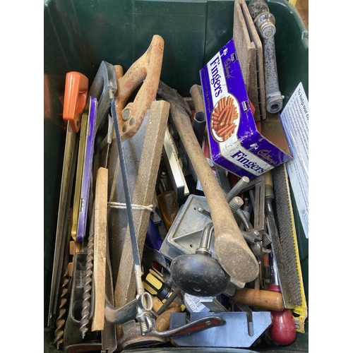 862 - A collection of tools to include Record spoke shavers, saws, wood turning tools, drill bits etc.