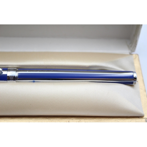 2278 - Two boxed Sheaffer fountain pens