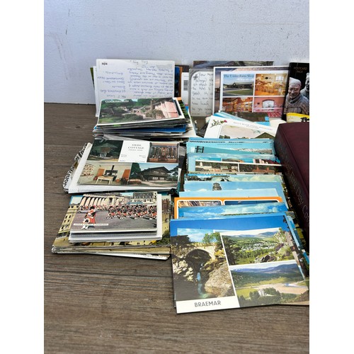 544 - A collection of vintage Brooke Bond picture cards, together with First Day Covers and postcards