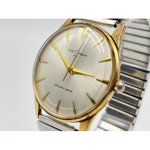 2218 - A 1960s Seiko Champion 800 diashock mechanical 35mm men's wristwatch with silvered sunburst dial and... 