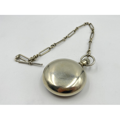 2227 - A Victorian Waltham open face hand wind pocket watch - ref. 	6606842, circa 1895 with albert chain, ... 