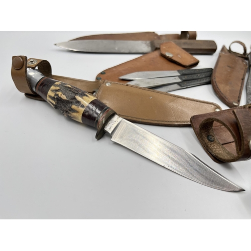 2341 - Eight vintage knives to include William Rodgers etc.