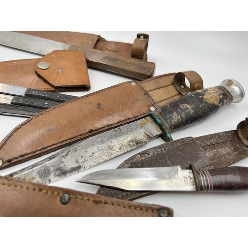 2341 - Eight vintage knives to include William Rodgers etc.