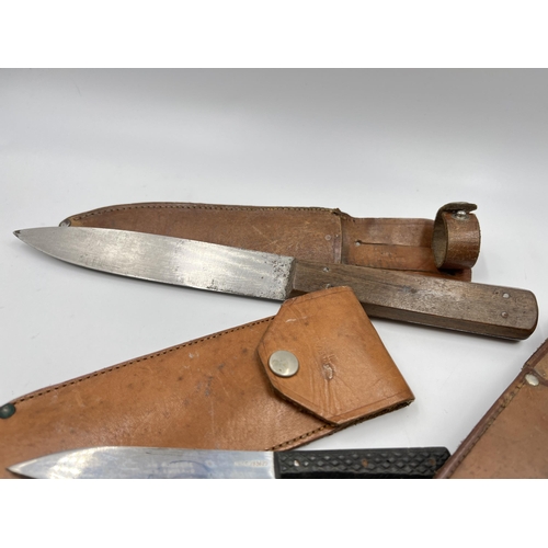 2341 - Eight vintage knives to include William Rodgers etc.