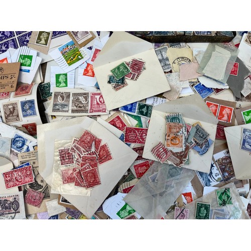 2359 - A collection of worldwide stamps