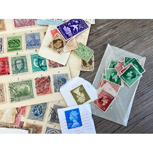 2359 - A collection of worldwide stamps