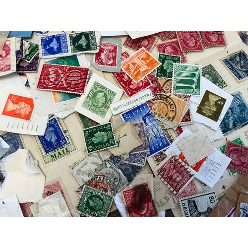 2359 - A collection of worldwide stamps