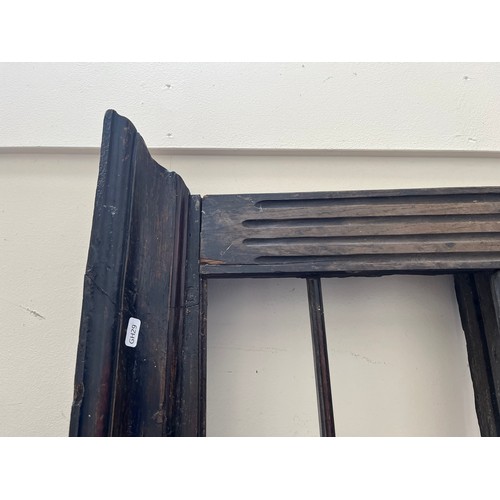 1A - A Georgian oak plate rack