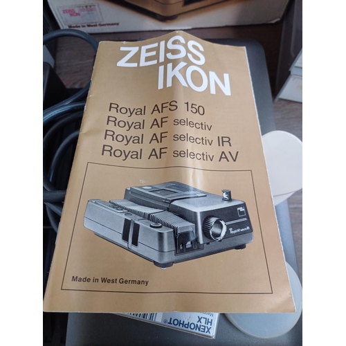 706 - Three projectors, one boxed Aldis 303 slide, one Eumig Mark 8 8mm and one boxed Zeiss Ikon Royal AF ... 