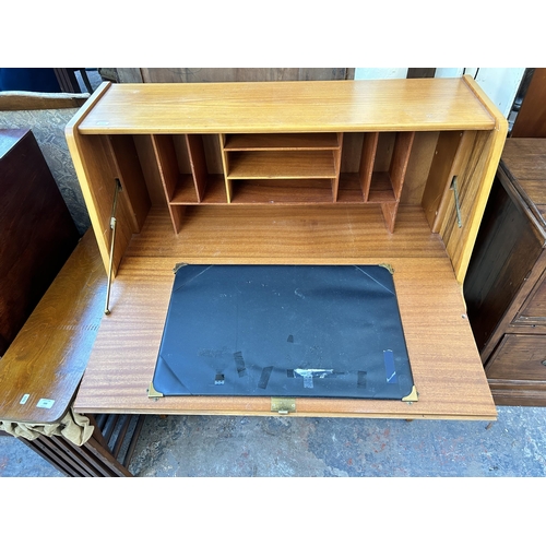 204 - A Remploy teak bureau