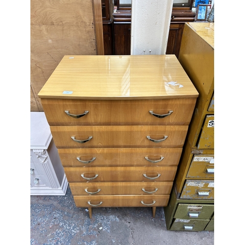 121 - A 1960s Meredew high gloss maple veneer chest of drawers - approx. 114cm high x 65cm wide x 46cm dee... 