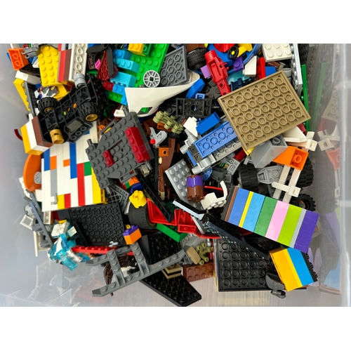 468 - A collection of various Lego