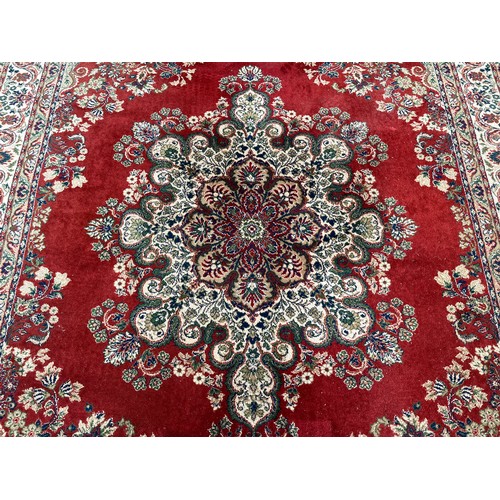 126 - A Prado Orient Keshan Super 100% wool rug - approx. 294cm x 202cm