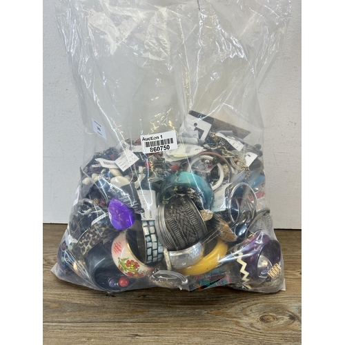 503 - Approx. 10kg of assorted costume jewellery