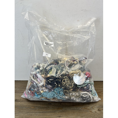 549 - Approx. 10kg of assorted costume jewellery