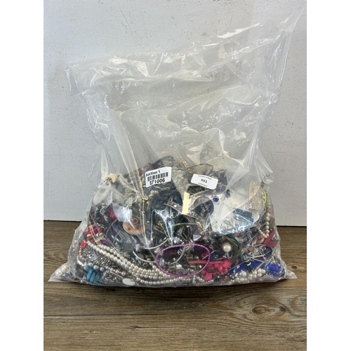 551 - Approx. 10kg of assorted costume jewellery