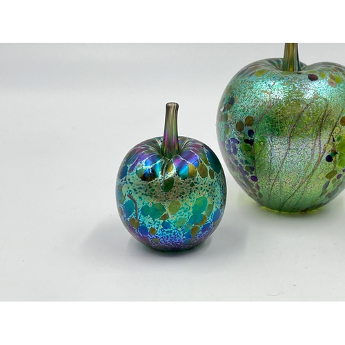 323 - Three Isle of Wight Glass studio glass apple paperweights - largest approx. 7cm high