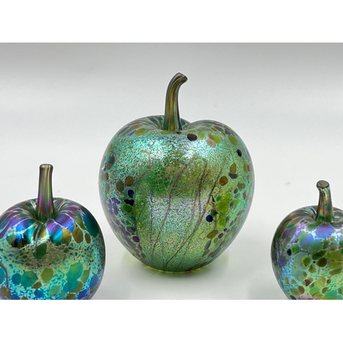 323 - Three Isle of Wight Glass studio glass apple paperweights - largest approx. 7cm high