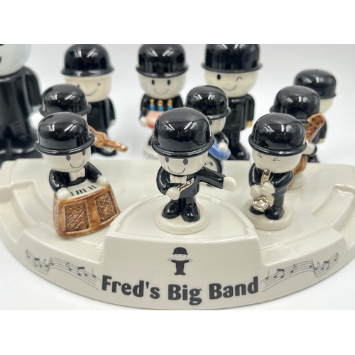 326 - Twelve Homepride advertising figurines to include Wade Fred's Big Band and stand, 1978 Spillers Ltd ... 