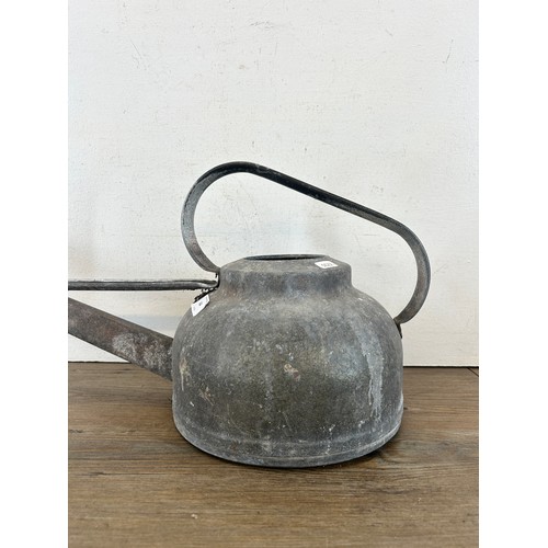 454 - A vintage galvanised 10 pint watering can