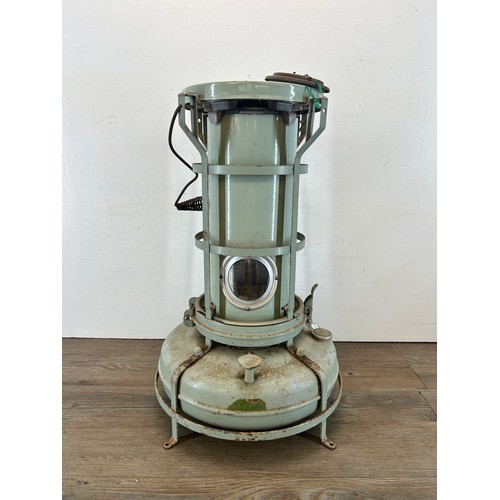 454B - A mid 20th century Aladdin blue flame paraffin lamp/heater