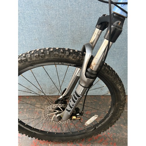 877 - A Carrera Vulcan XC Spec mountain bike with 18