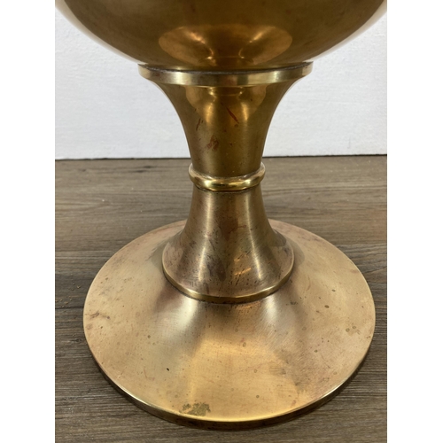 306 - A 19th century brass oil lamp - approx. 33cm high