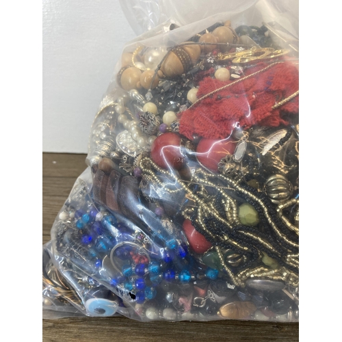 368 - Approx. 10kg of assorted costume jewellery