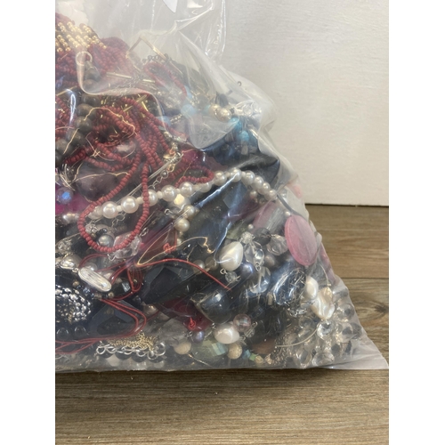 414 - Approx. 10kg of assorted costume jewellery