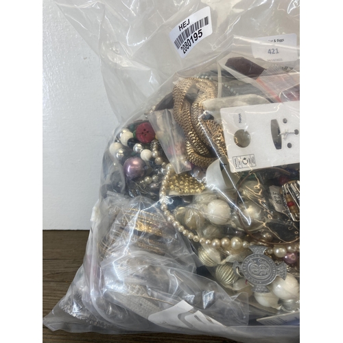 421 - Approx. 10kg of assorted costume jewellery