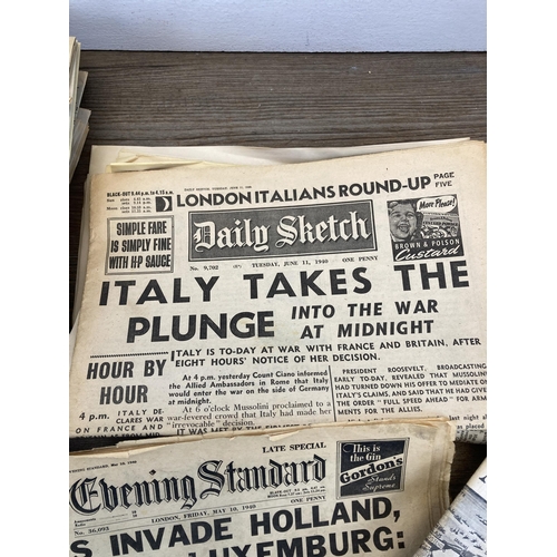 446 - A collection of WWII related newspaper articles to include evening Standard, Daily Express, Daily Mi... 