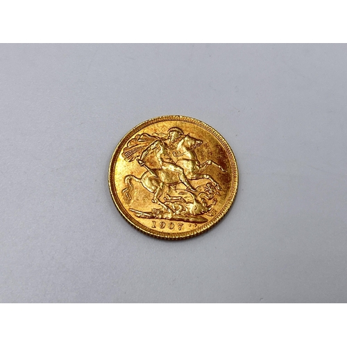 2339 - A 1907 Edward VII 22ct gold full sovereign - approx. gross weight 8g