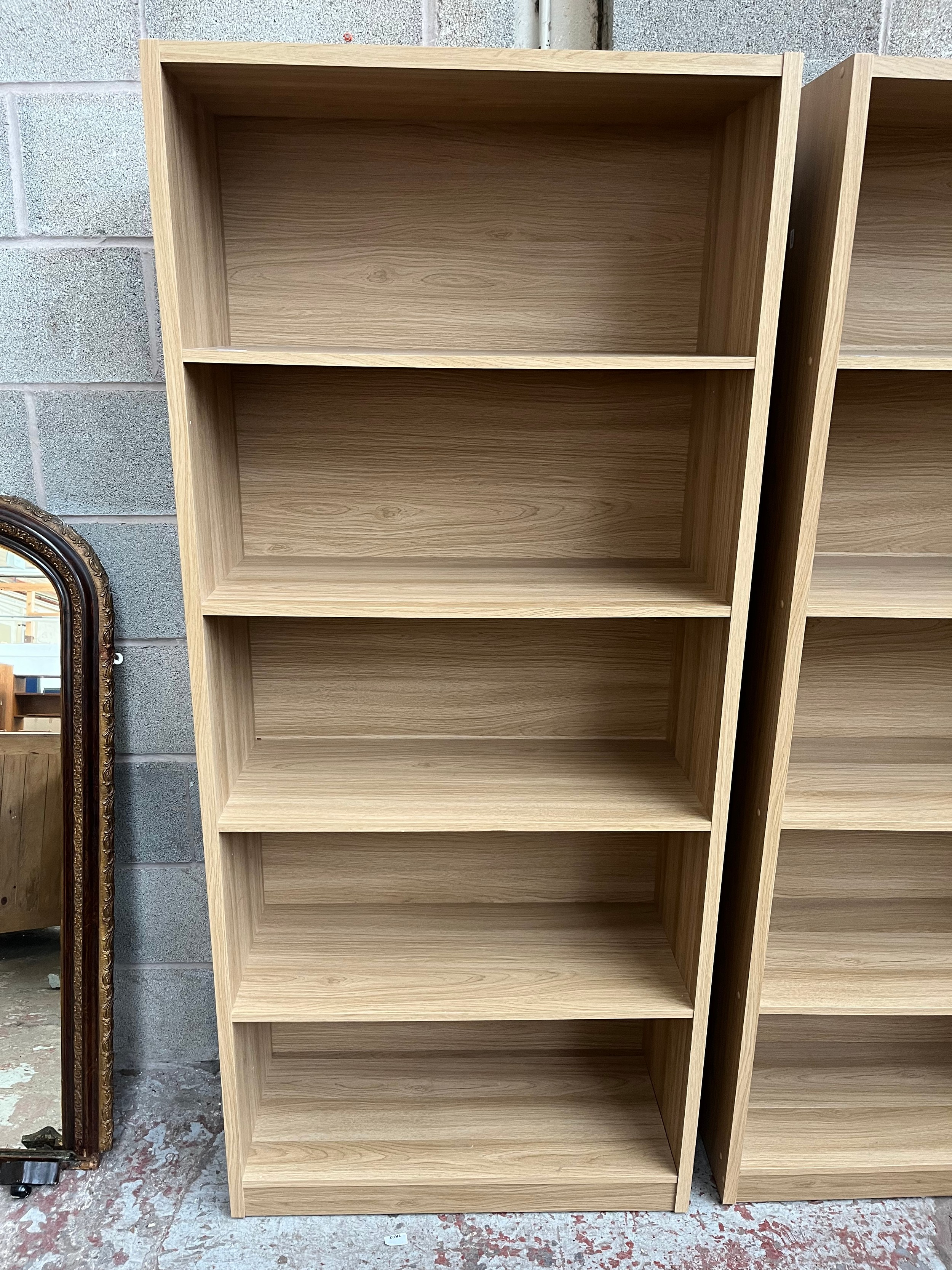 A modern oak effect five tier bookcase - approx. 182cm high x 80cm wide x  33cm deep