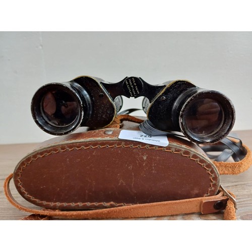 622 - A cased pair of Wollensak U.S. Army 6 x 30 binoculars - serial number 14158