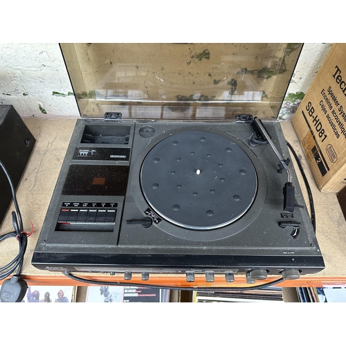 639 - A Sanyo G2001 stereo music centre comprising two-speed turntable, Dolby cassette recorder and three-... 