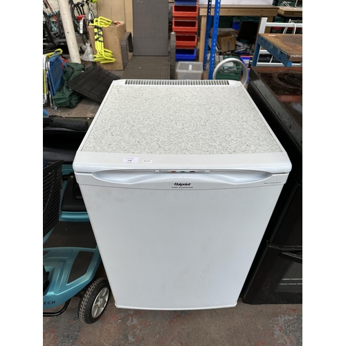 778 - A Hotpoint R134A Iced Diamond 55cm under counter freezer