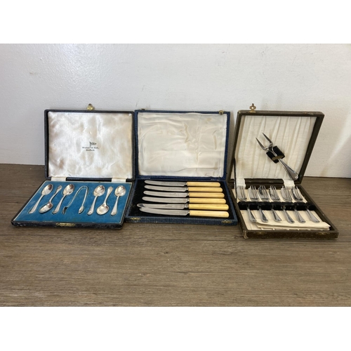 334 - Five vintage cased cutlery sets to include Walker & Hall etc.