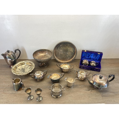 339 - A collection of metalware to include 19th century silver plated pedestal bowl, silver plated four pi... 