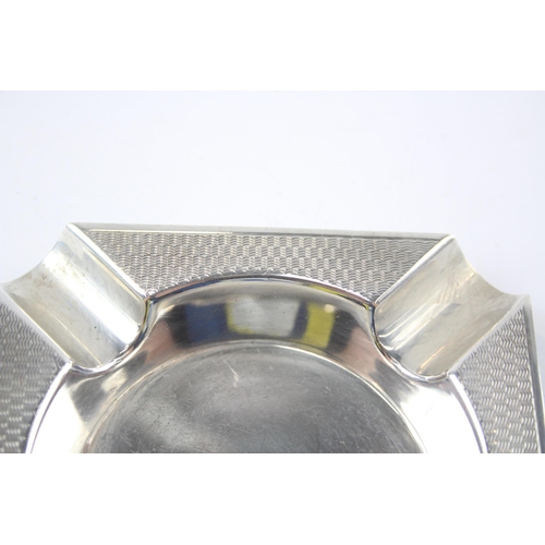 2329 - A 1961 Viners Ltd. hallmarked Sheffield silver ashtray - approx. gross weight 79g and 9.1cm square