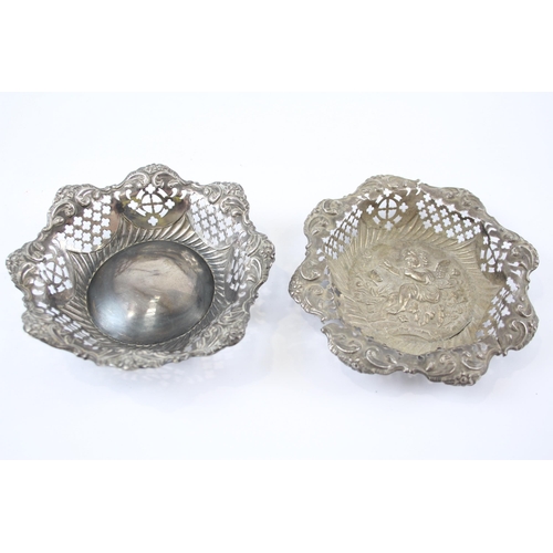 2335 - Two antique hallmarked .925 sterling silver bon bon dishes - approx. gross weight 67g