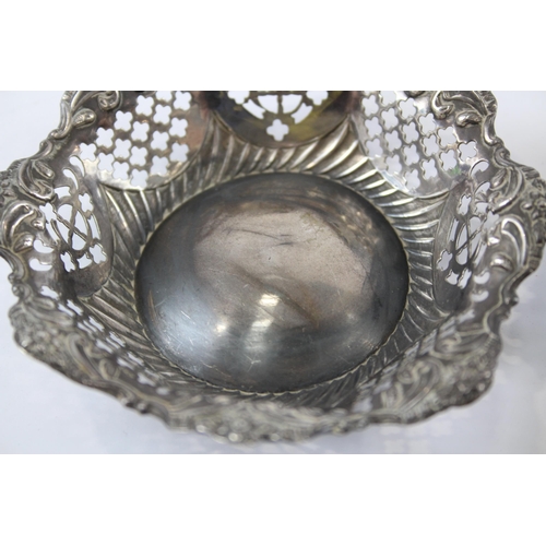 2335 - Two antique hallmarked .925 sterling silver bon bon dishes - approx. gross weight 67g