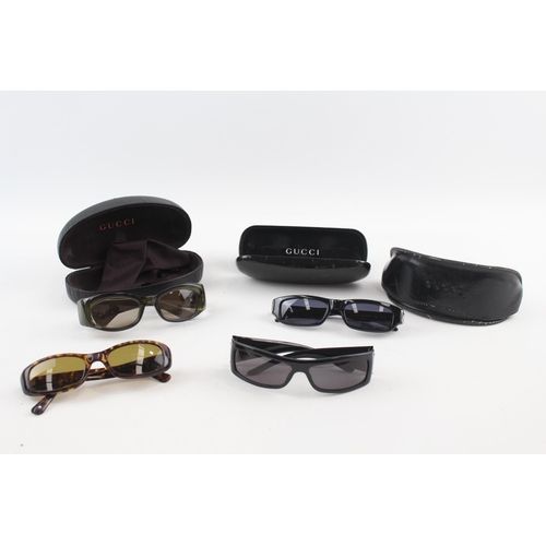 2342 - A collection of vintage Gucci sunglasses