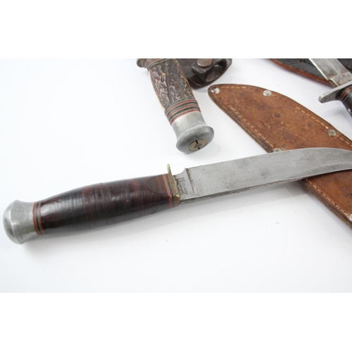 2355 - Five vintage hunting knives