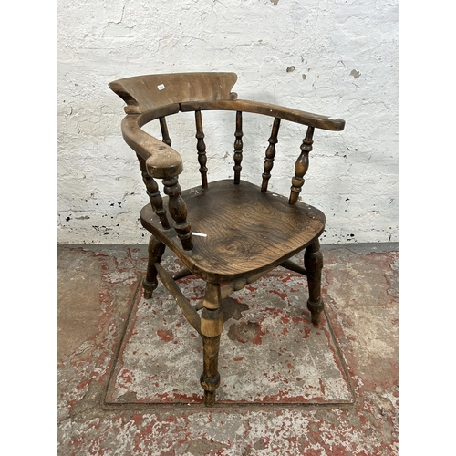 12 - A Victorian elm and beech smoker's bow chair