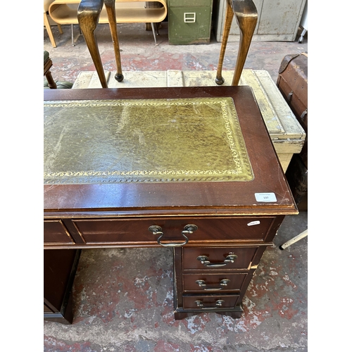 137 - A 19th century style mahogany and green leather pedestal desk - approx. 67cm high x 91cm wide x 45cm... 