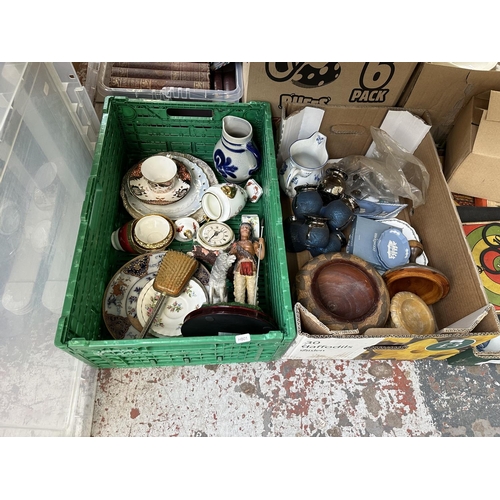 929 - Eleven boxes containing Wedgwood jasperware, mottled glass vase, metalware, Tudor seven piece silver... 